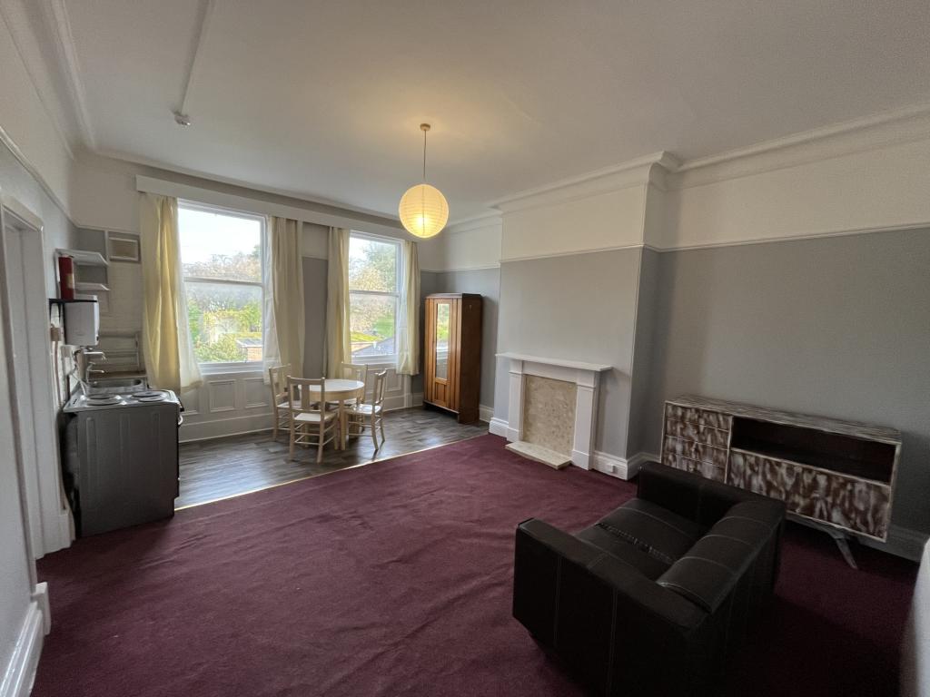 Photo of Flat 2 Woodhouse Cliff,  Leeds, LS6