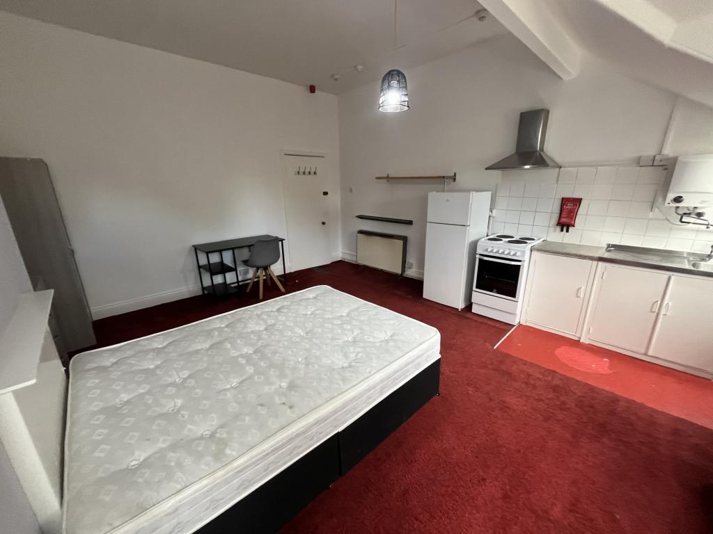 Photo of Flat 5 Woodhouse Cliff,  Leeds, LS6