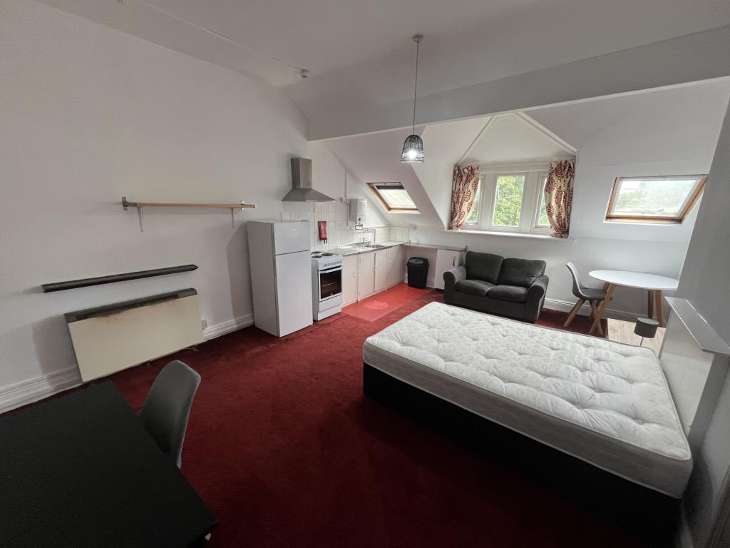 Photo of Flat 5 Woodhouse Cliff,  Leeds, LS6